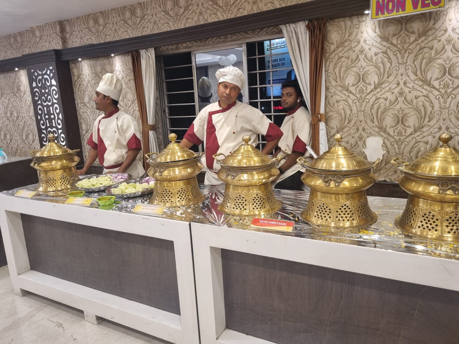 Delux Caterer Events — photo 1